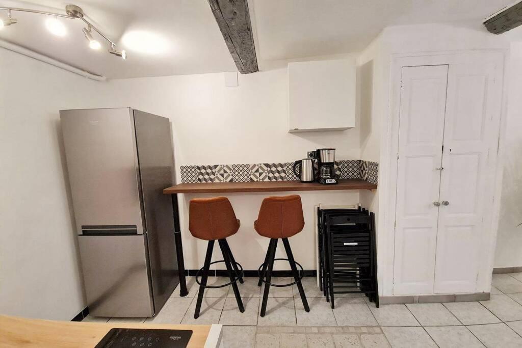 Gregbnb - T2 Design 42M2 - Toulon Est - Wifi Fibre - N5 Экстерьер фото